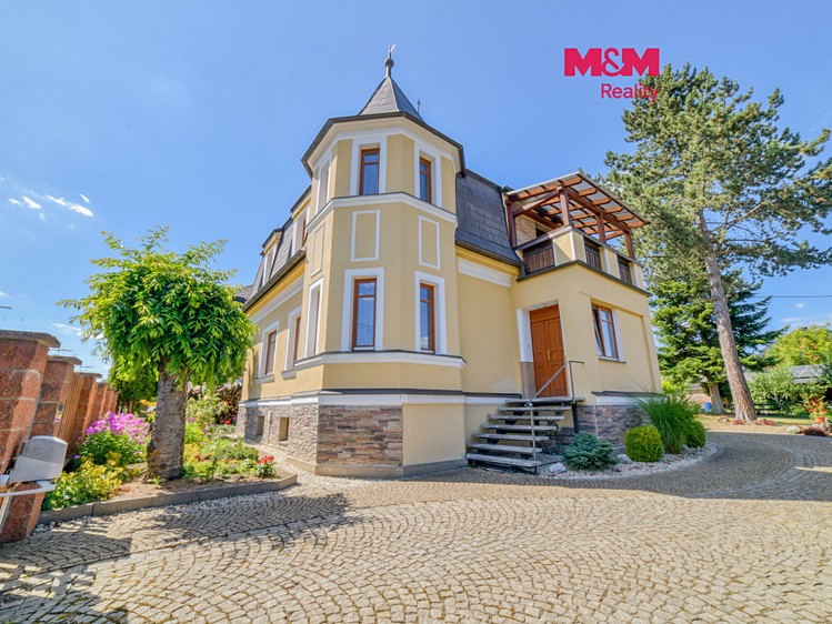 Prodej domu, 220 m² (1 z 30)