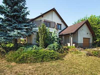 Haus zum Kauf, 178 m² (2 von 19)