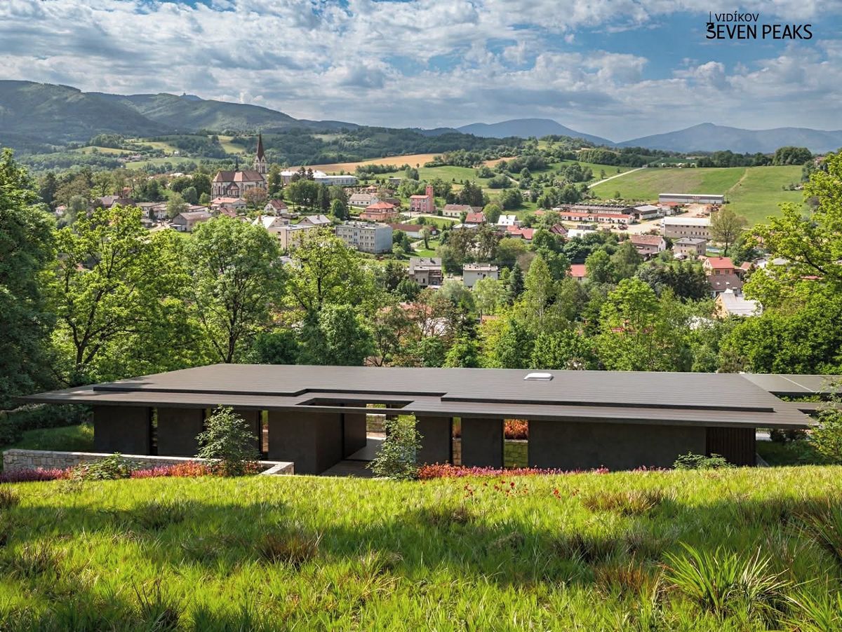 Prodej vily 300 m², pozemek 9446 m²