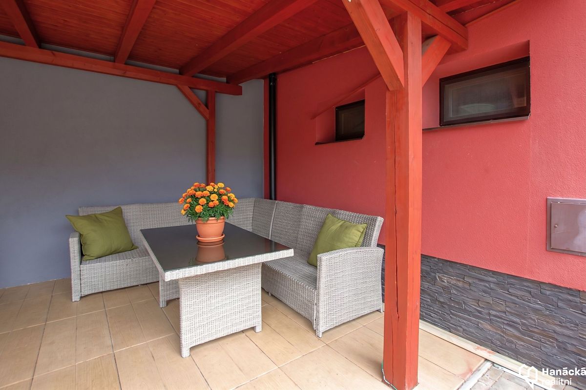 Prodej rodinného domu 149 m², pozemek 580 m² – fotografie 5