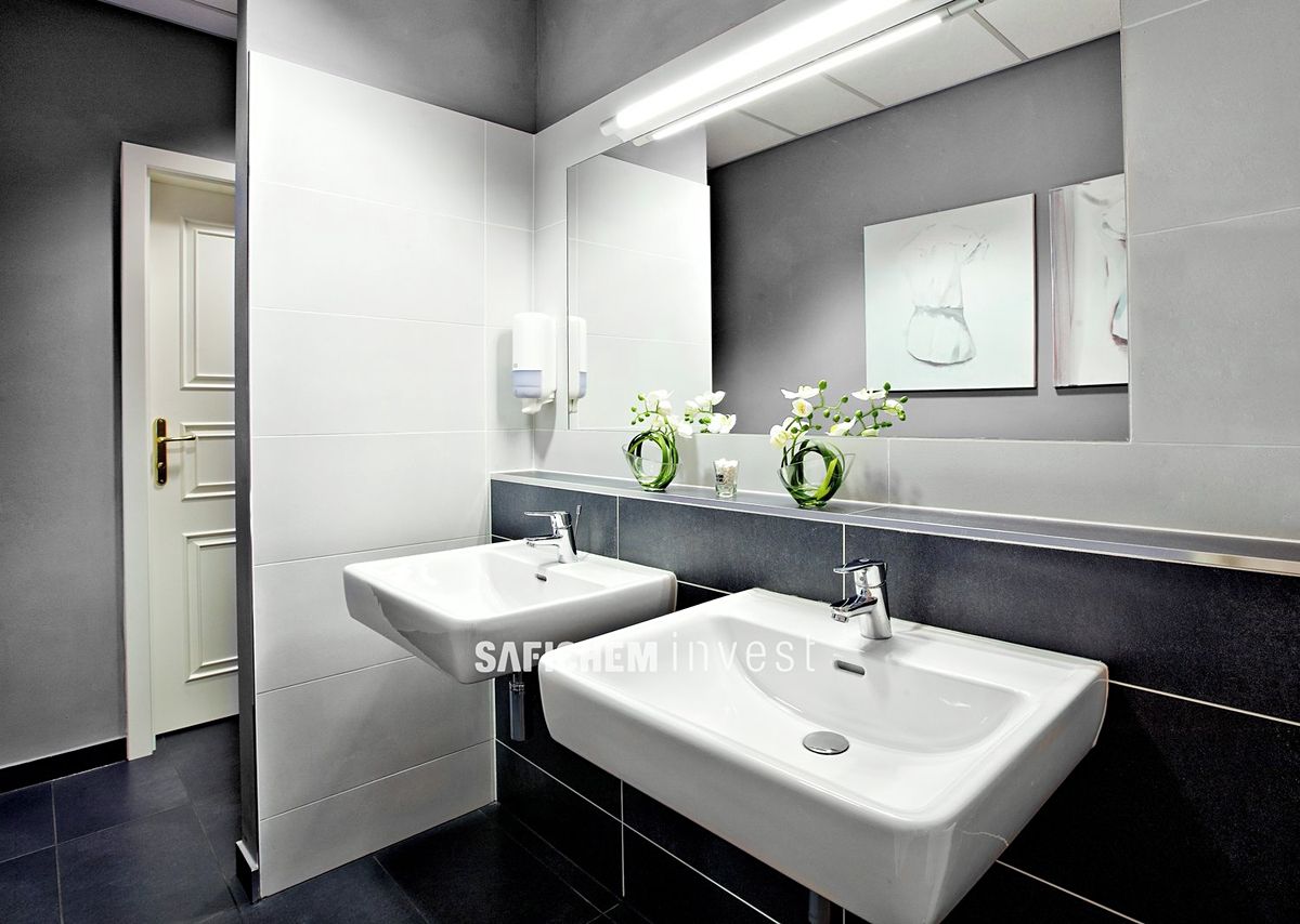 Pronájem kanceláře 170 m² – fotografie 4