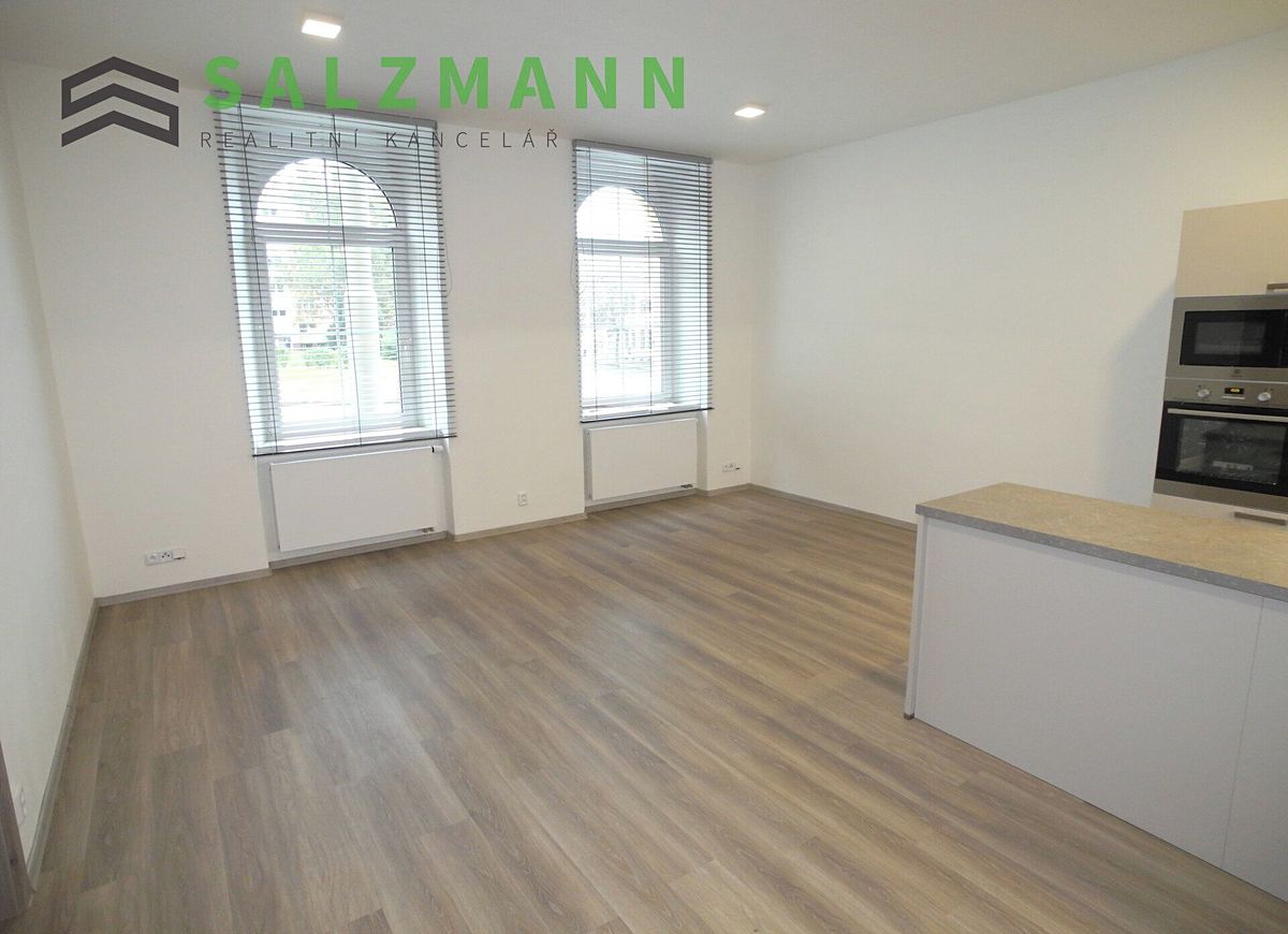 Pronájem bytu 3+kk 79 m² – fotografie 2