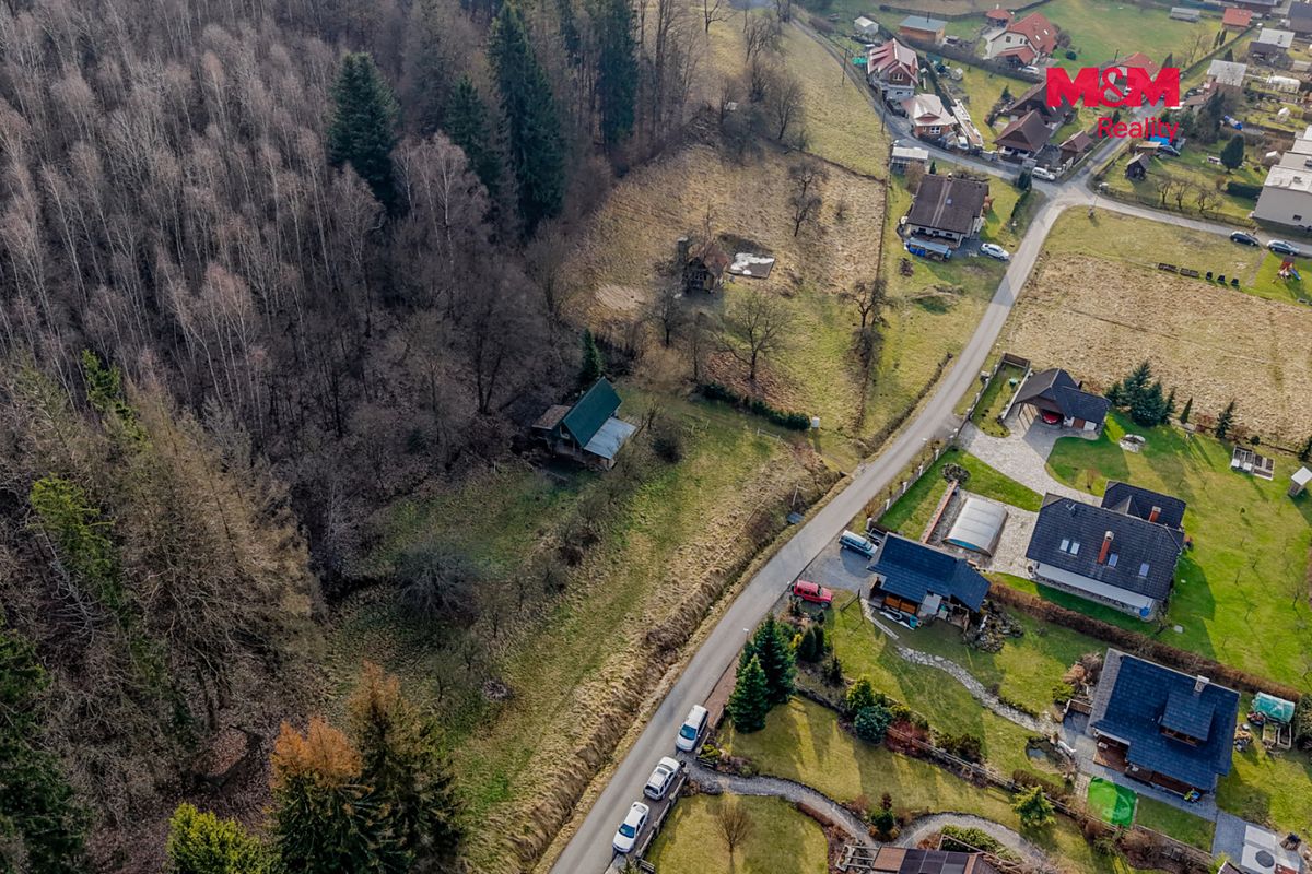 Prodej stavebního pozemku 693 m² – fotografie 2