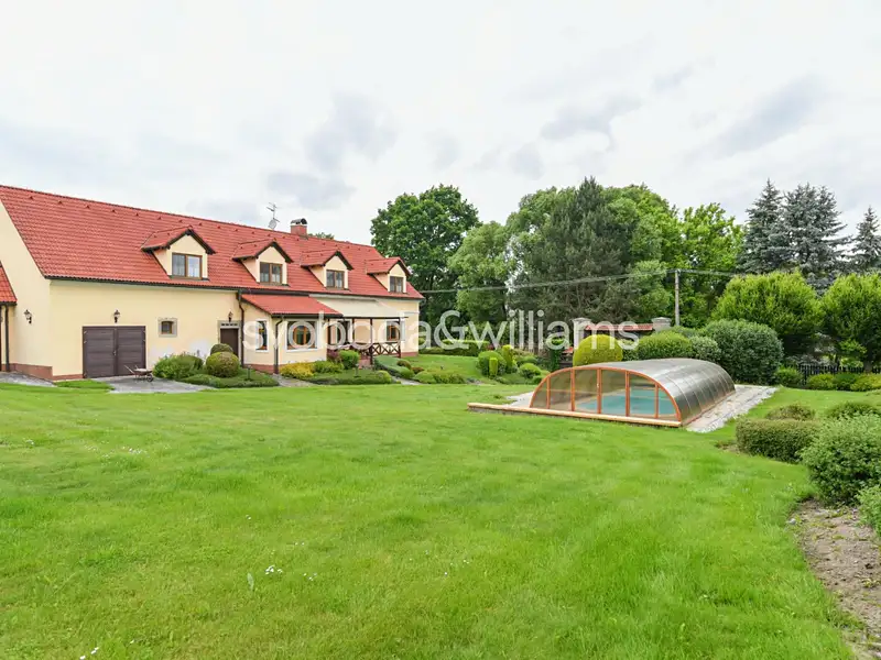 Prodej rodinného domu 361 m², pozemek 7165 m², Třemešné – náhled fotky 2