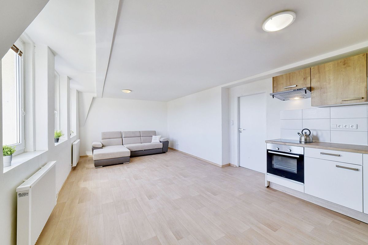 Pronájem bytu 2+kk 60 m² – fotografie 5