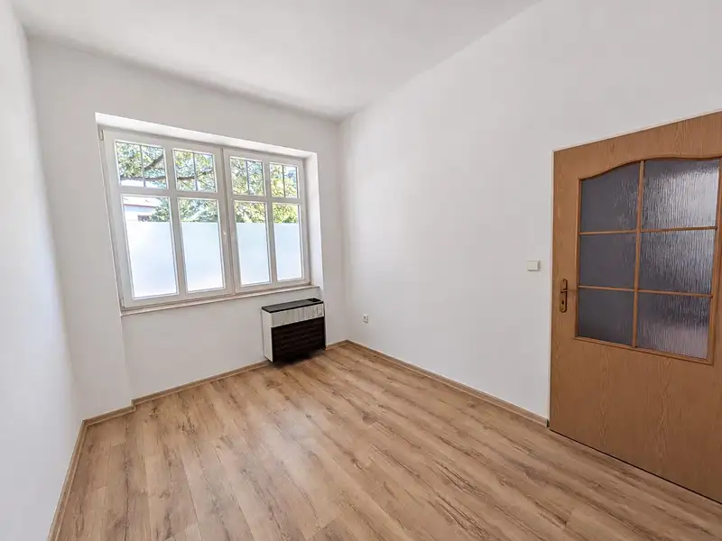 Pronájem bytu 1+1 35 m², Aš – náhled fotky 3