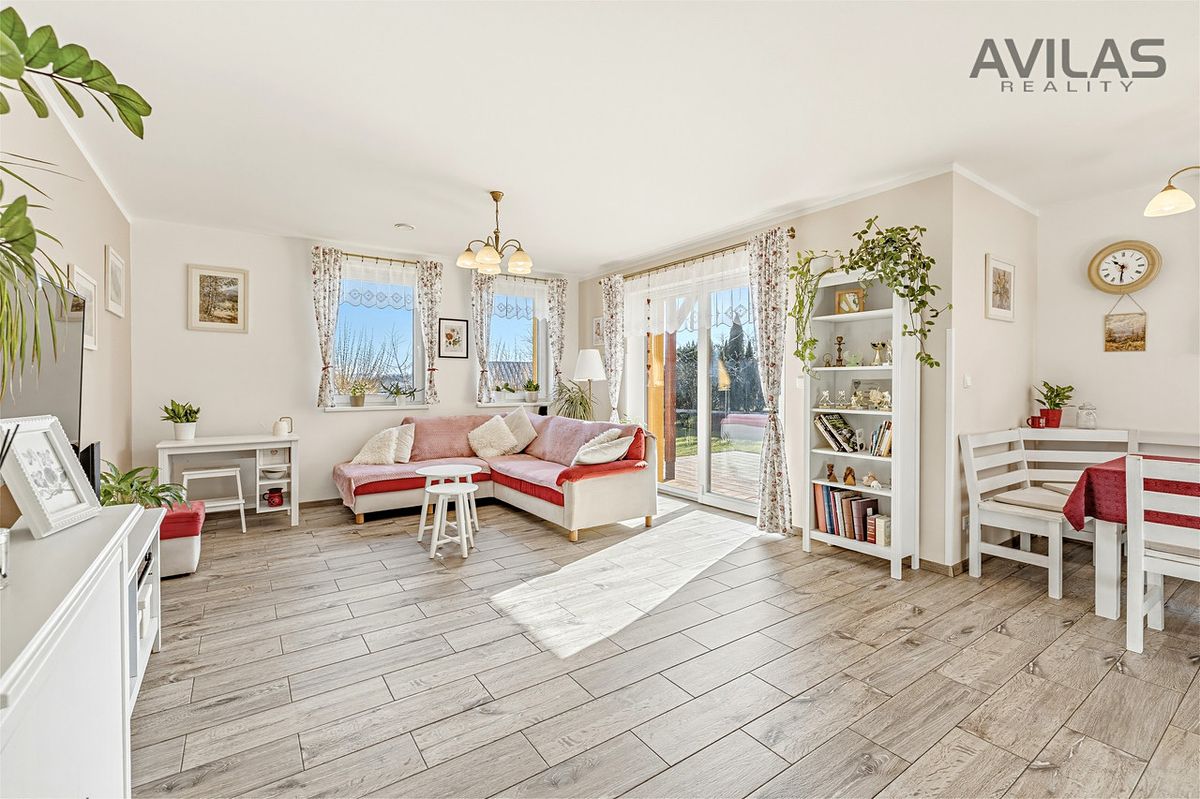 Prodej rodinného domu 125 m², pozemek 1211 m² – fotografie 4