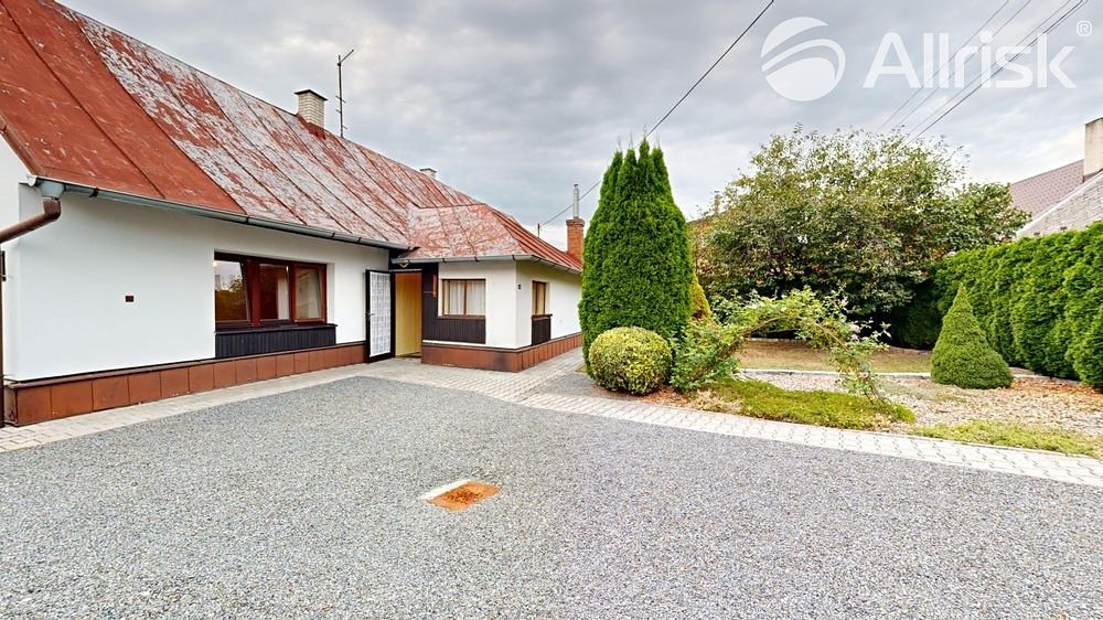 Prodej rodinného domu 150 m², pozemek 843 m² – fotografie 4