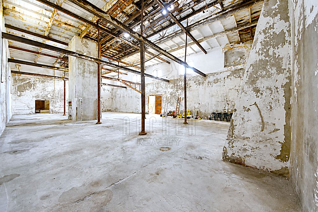 Prodej skladového prostoru 1200 m² – fotografie 5