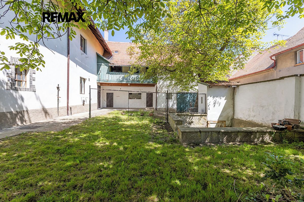 Prodej rodinného domu 140 m², pozemek 483 m²