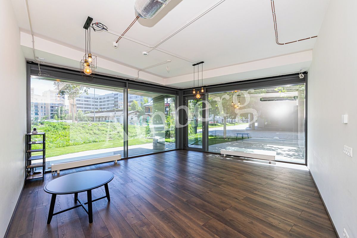 Prodej obchodního prostoru 59 m²