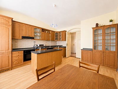Pronájem bytu 2+1 90 m²