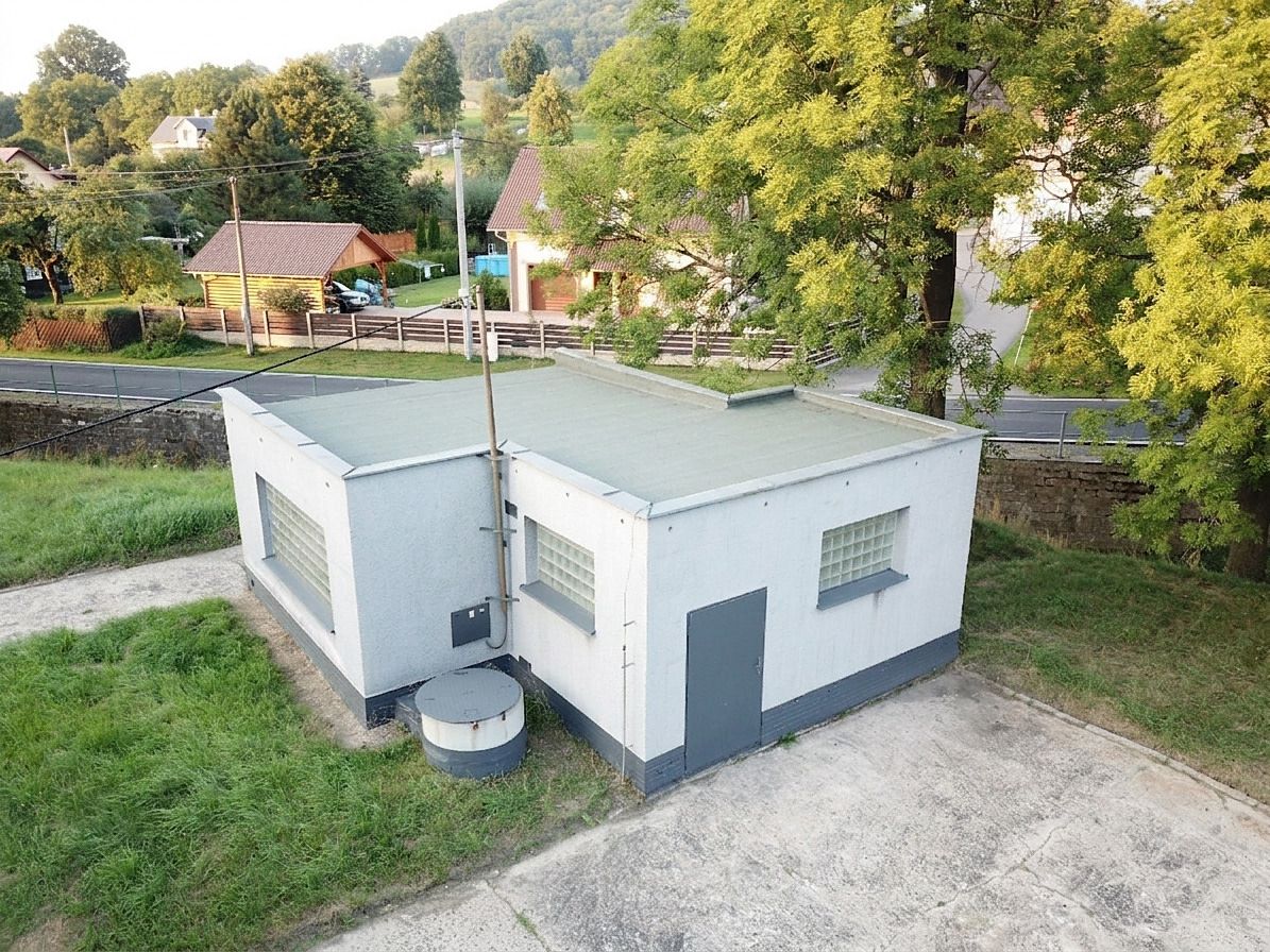 Pronájem skladového prostoru 16 m², Veselé – fotka 1 z 3