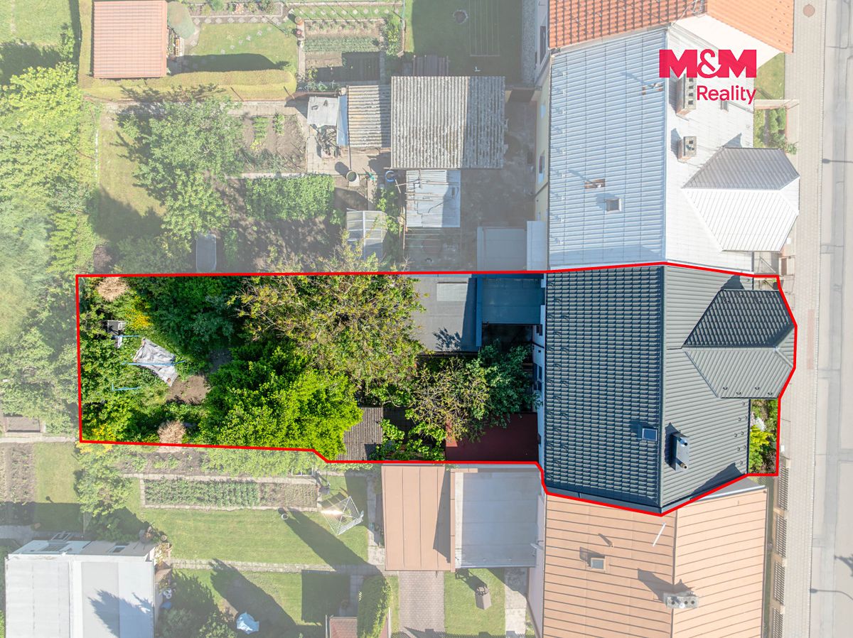 Prodej rodinného domu 160 m², pozemek 398 m² – fotografie 4