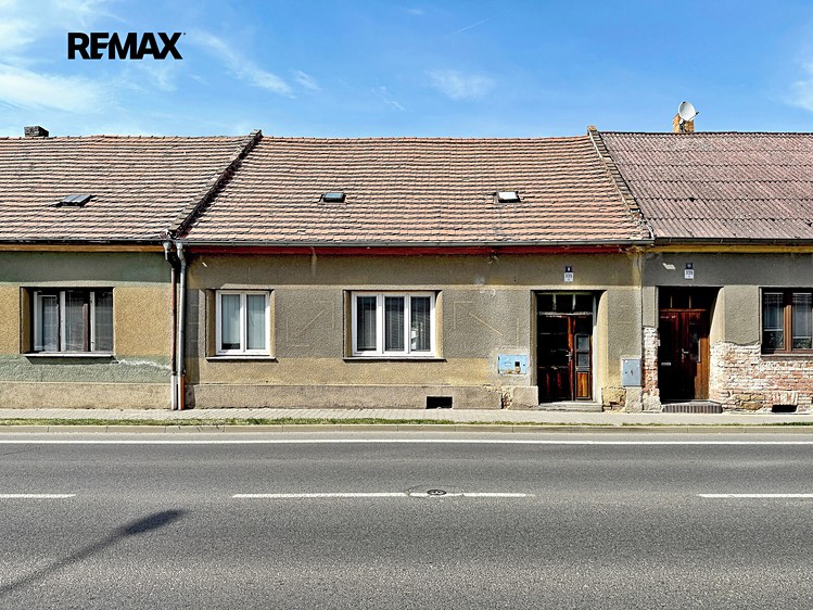 Prodej domu, 90 m² (1 z 13)