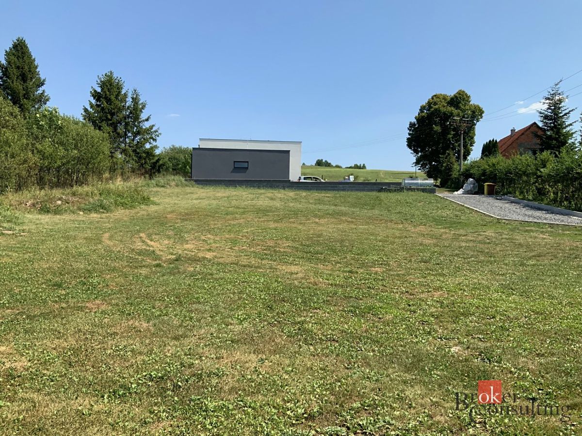 Prodej stavebního pozemku 925 m²