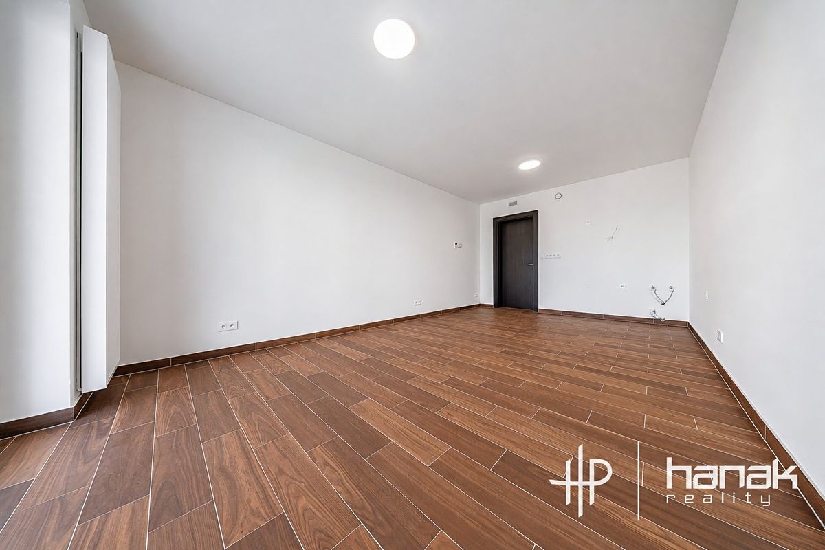 Prodej bytu 1+kk 33 m² – fotografie 2
