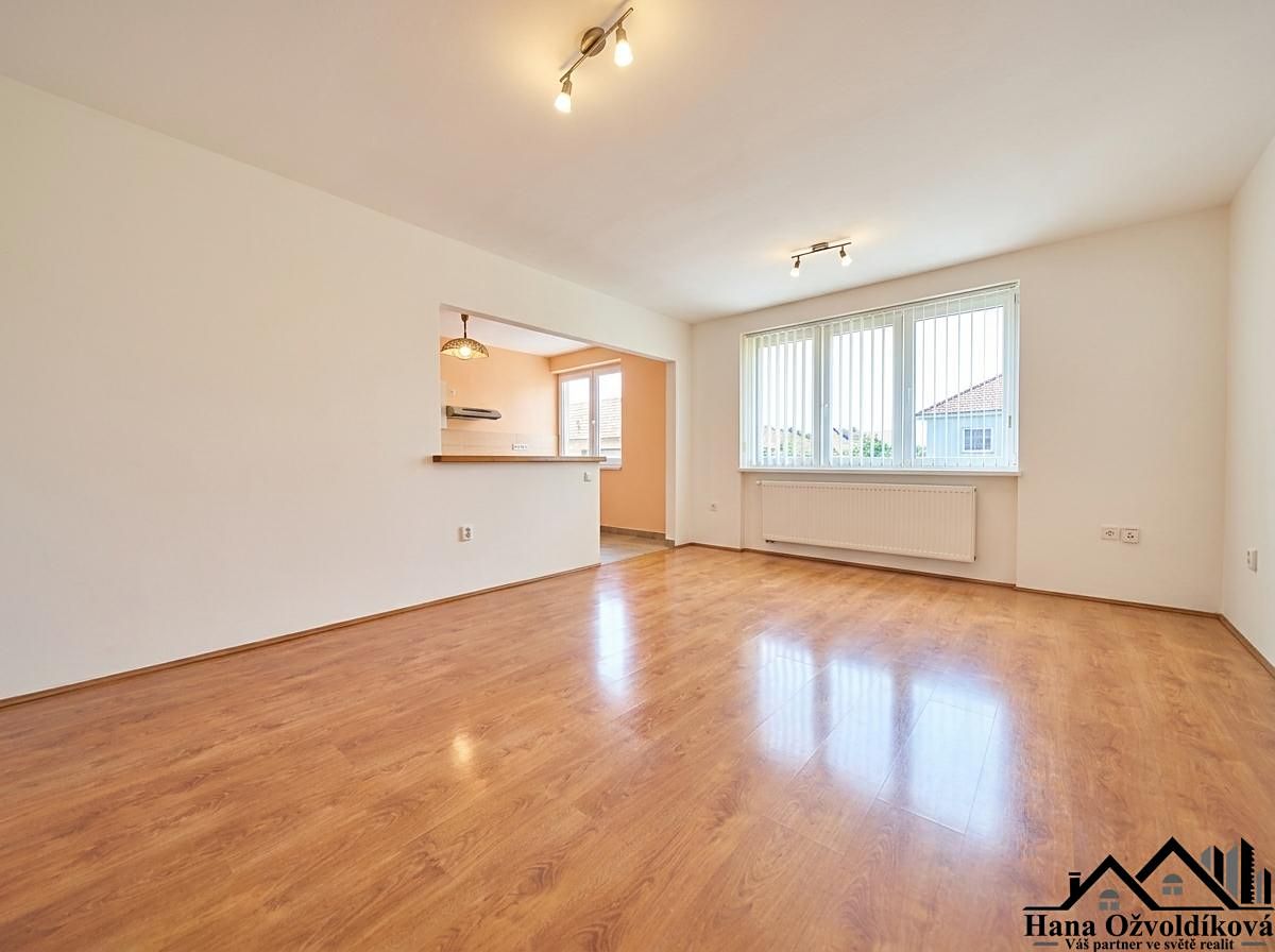 Pronájem bytu 2+1 60 m² – fotografie 2