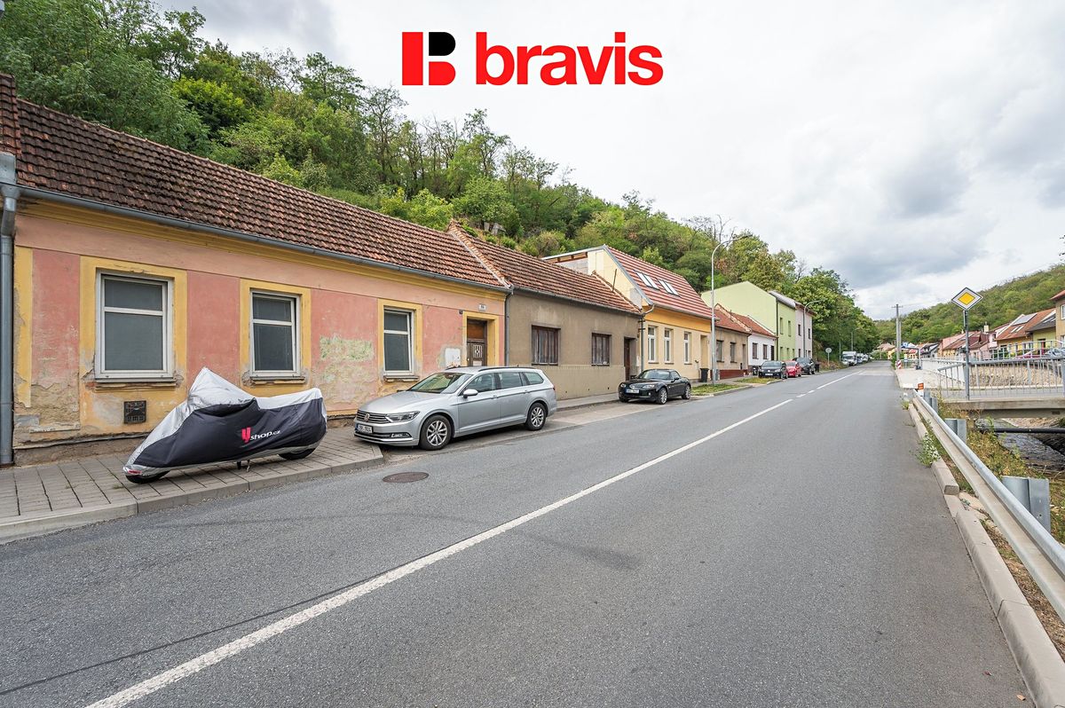 Prodej rodinného domu 111 m², pozemek 290 m² – fotografie 4