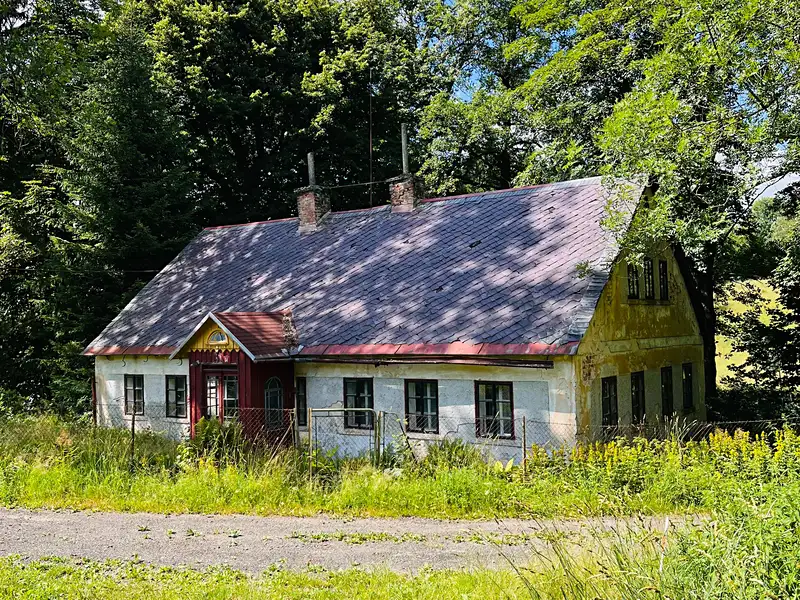 Prodej rodinného domu 152 m², pozemek 929 m², Dalešice – náhled fotky 2