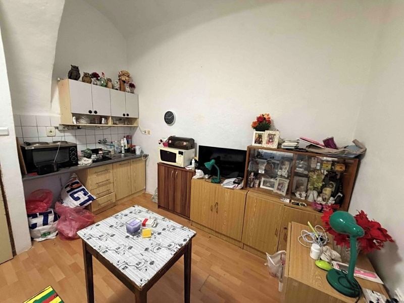 Prodej bytu 1+kk 18 m² – fotografie 2