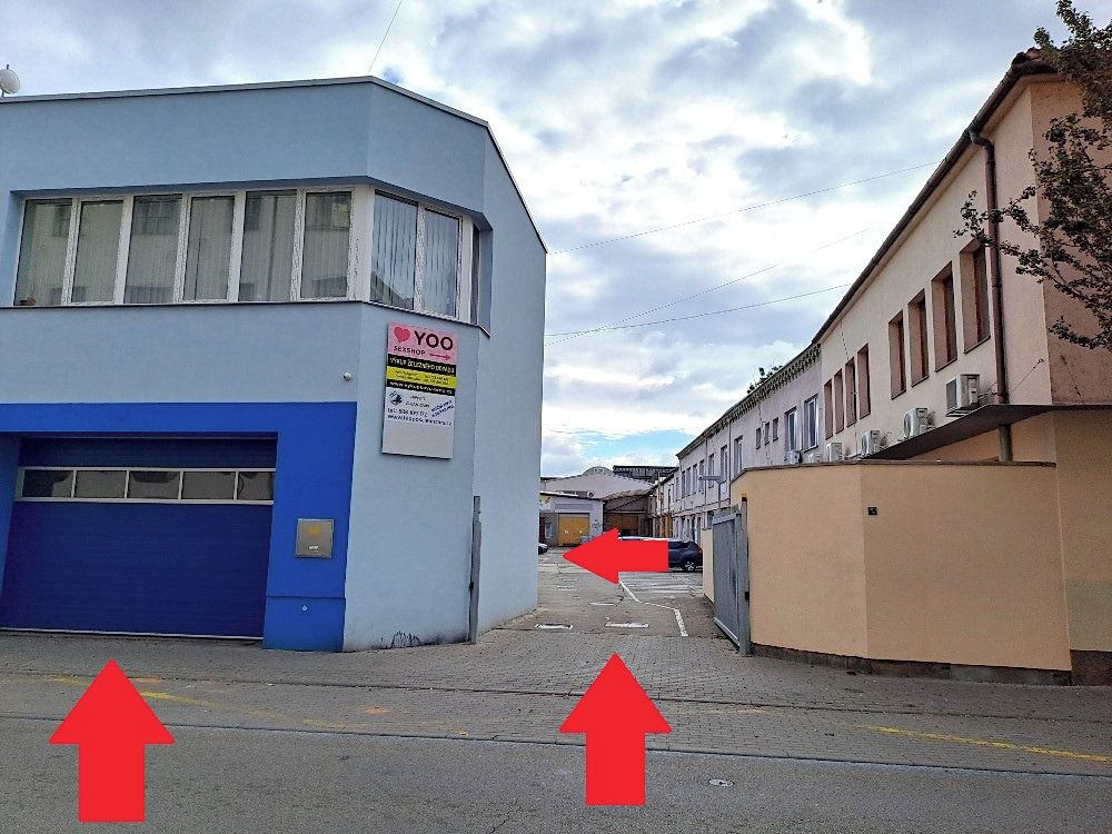 Pronájem skladového prostoru 42 m² – fotografie 3
