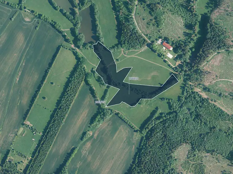 Prodej pole 25784 m², Blansko – náhled fotky 1