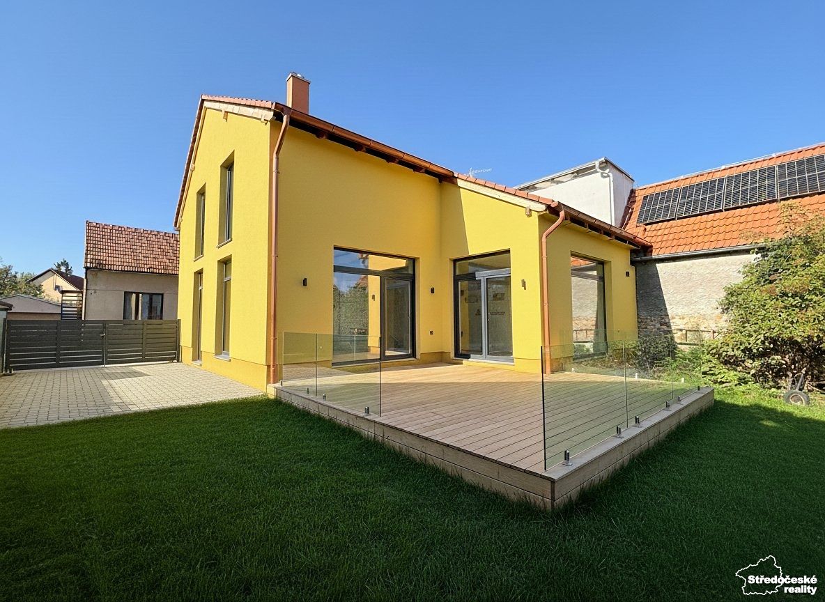 Prodej rodinného domu 144 m², pozemek 594 m² – fotografie 5