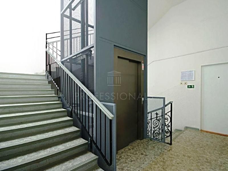 Pronájem kanceláře 93 m² – fotografie 5