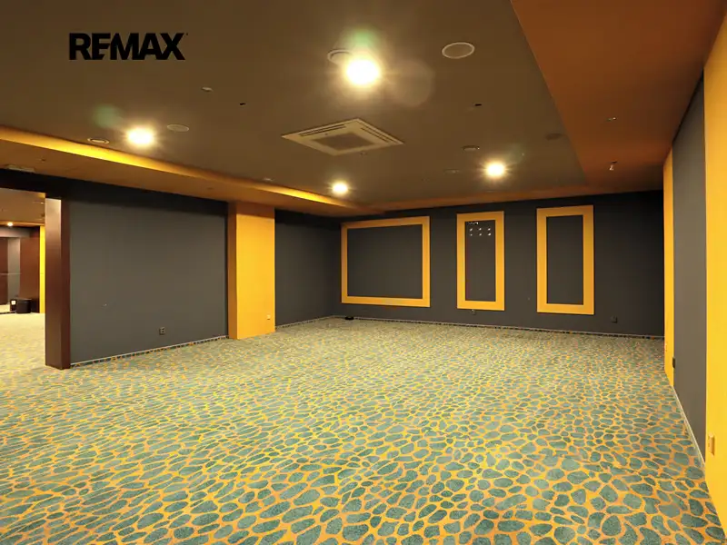 Pronájem obchodního prostoru 218 m², Kopřivnice – náhled fotky 2