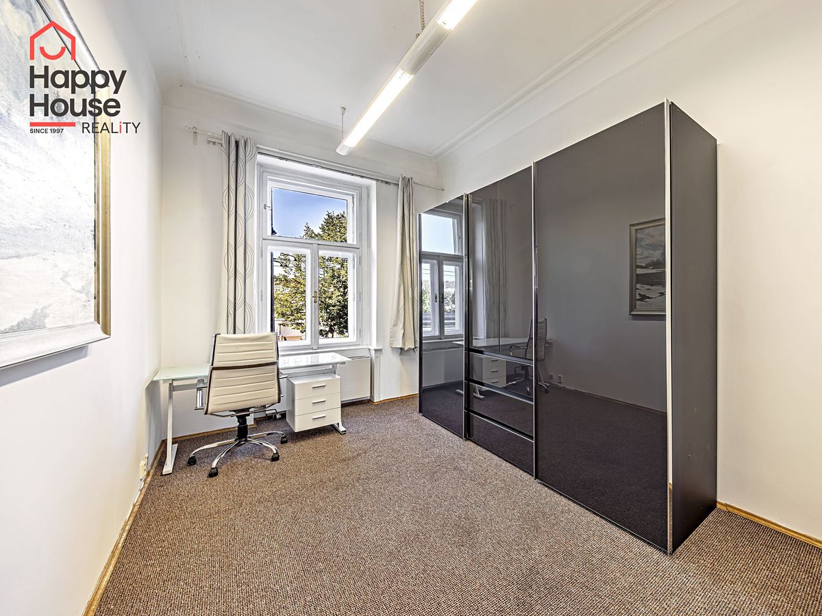 Pronájem bytu 3+1 103 m² – fotografie 3