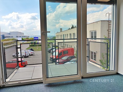 Pronájem kanceláře 80 m²