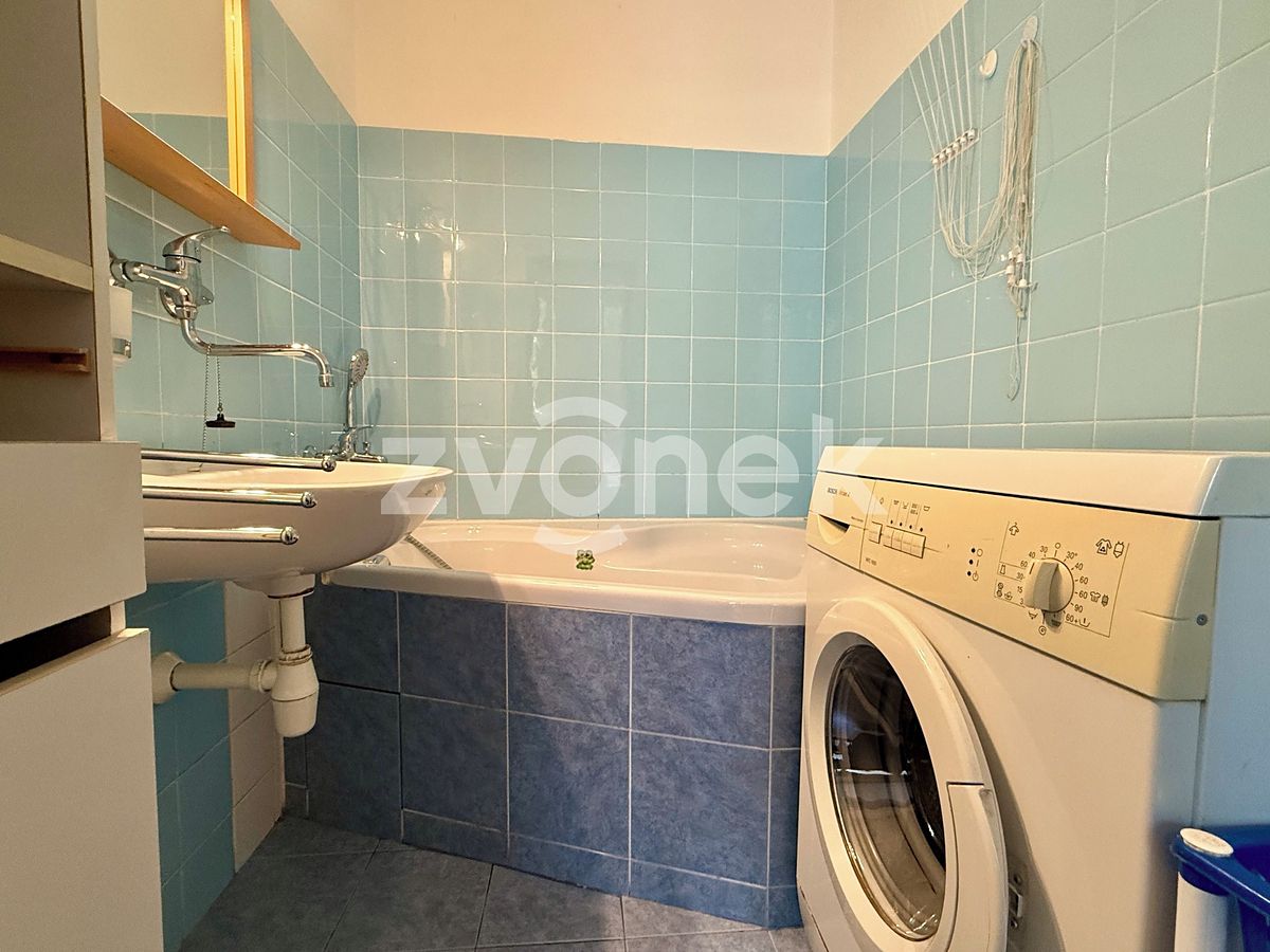 Pronájem bytu 3+1 90 m² – fotografie 2