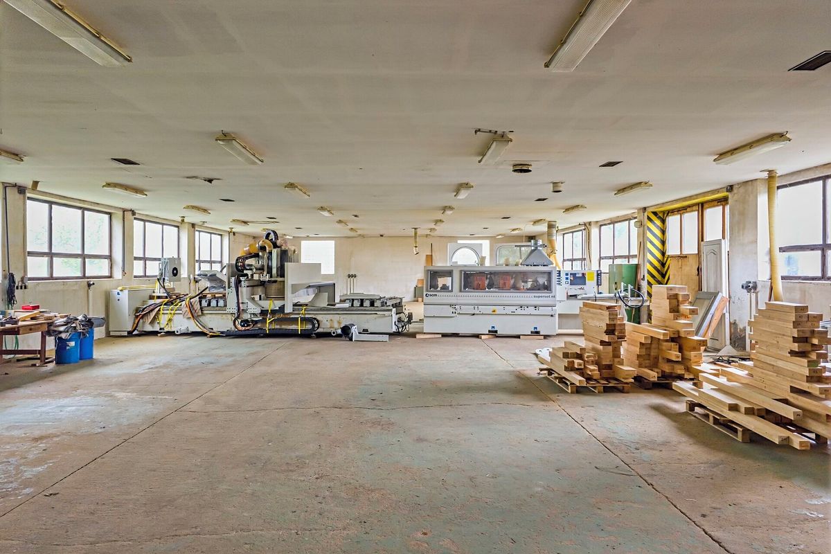 Pronájem skladového prostoru 629 m² – fotografie 2