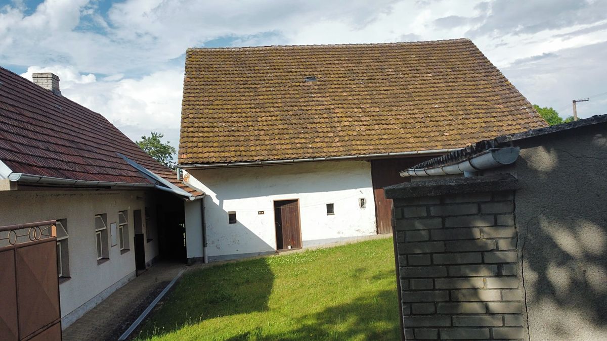 Prodej zemědělské usedlosti 380 m², pozemek 6209 m² – fotografie 3