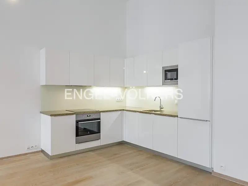 Pronájem bytu 3+kk 102 m², Praha – náhled fotky 3