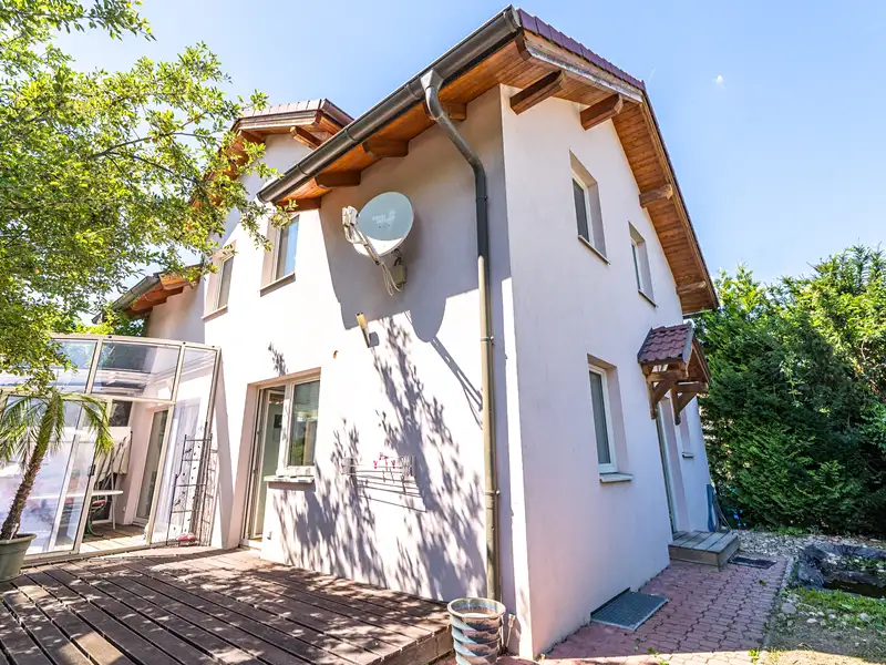 Prodej rodinného domu 157 m², pozemek 300 m², Vídeň – náhled fotky 1