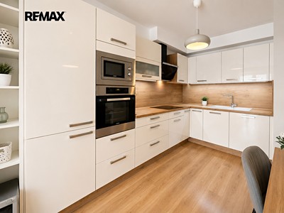 Prodej bytu 3+kk 74 m²