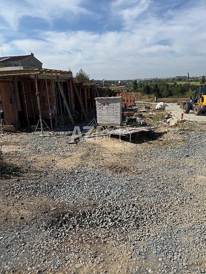 Prodej rodinného domu 186 m², pozemek 350 m² – fotografie 5