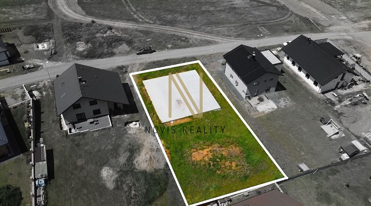 Prodej stavebního pozemku 964 m², Osvračín – fotka 1 z 3