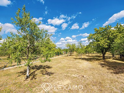 Prodej  stavebního pozemku 1 680 m²
