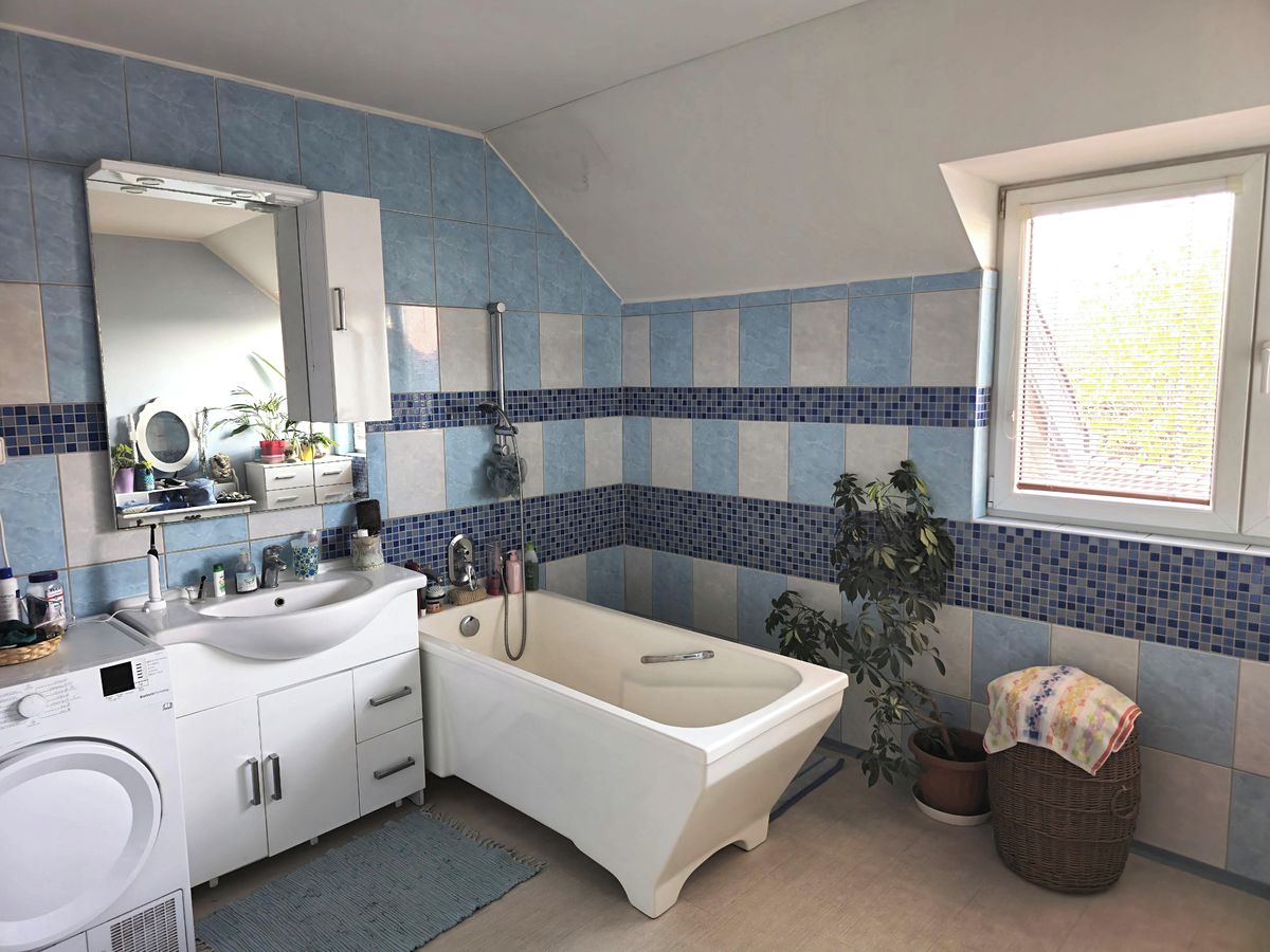 Prodej rodinného domu 235 m², pozemek 359 m² – fotografie 4