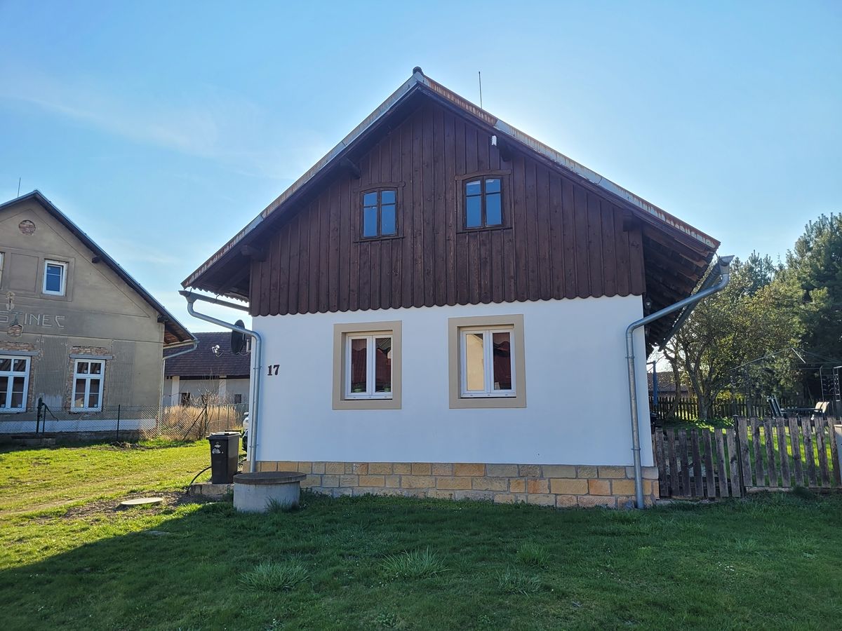 Prodej rodinného domu 120 m², pozemek 717 m² – fotografie 3