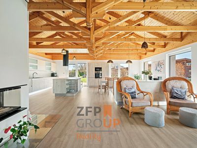 Prodej rodinného domu 450 m², pozemek 4129 m²