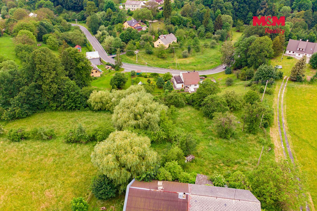 Prodej stavebního pozemku 1298 m² – fotografie 5