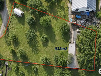 Prodej stavebního pozemku 933 m²