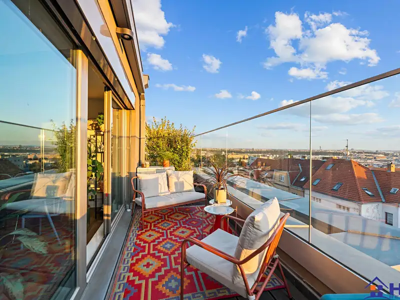 Prodej bytu 3+kk 76 m², Praha – náhled fotky 1