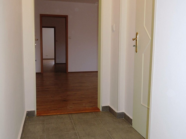 Pronájem komerčního prostoru, 73 m² (7 z 10)