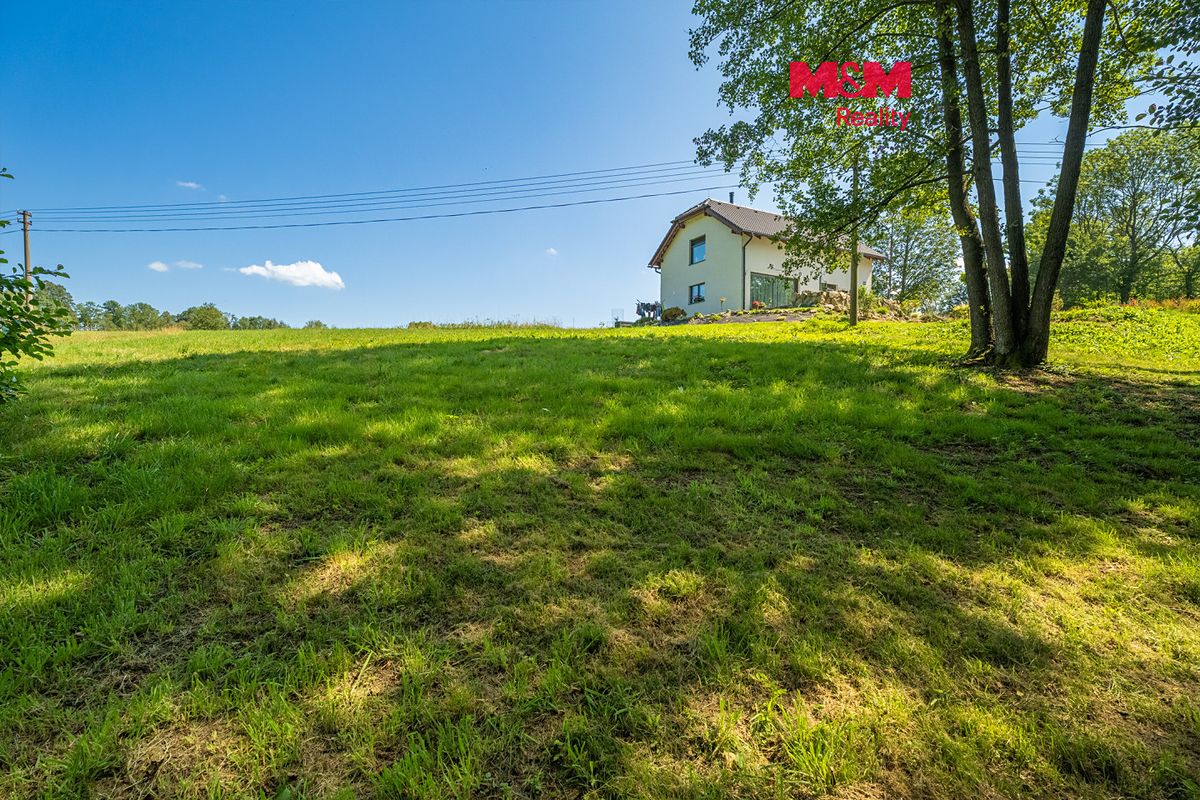 Prodej stavebního pozemku 1096 m²