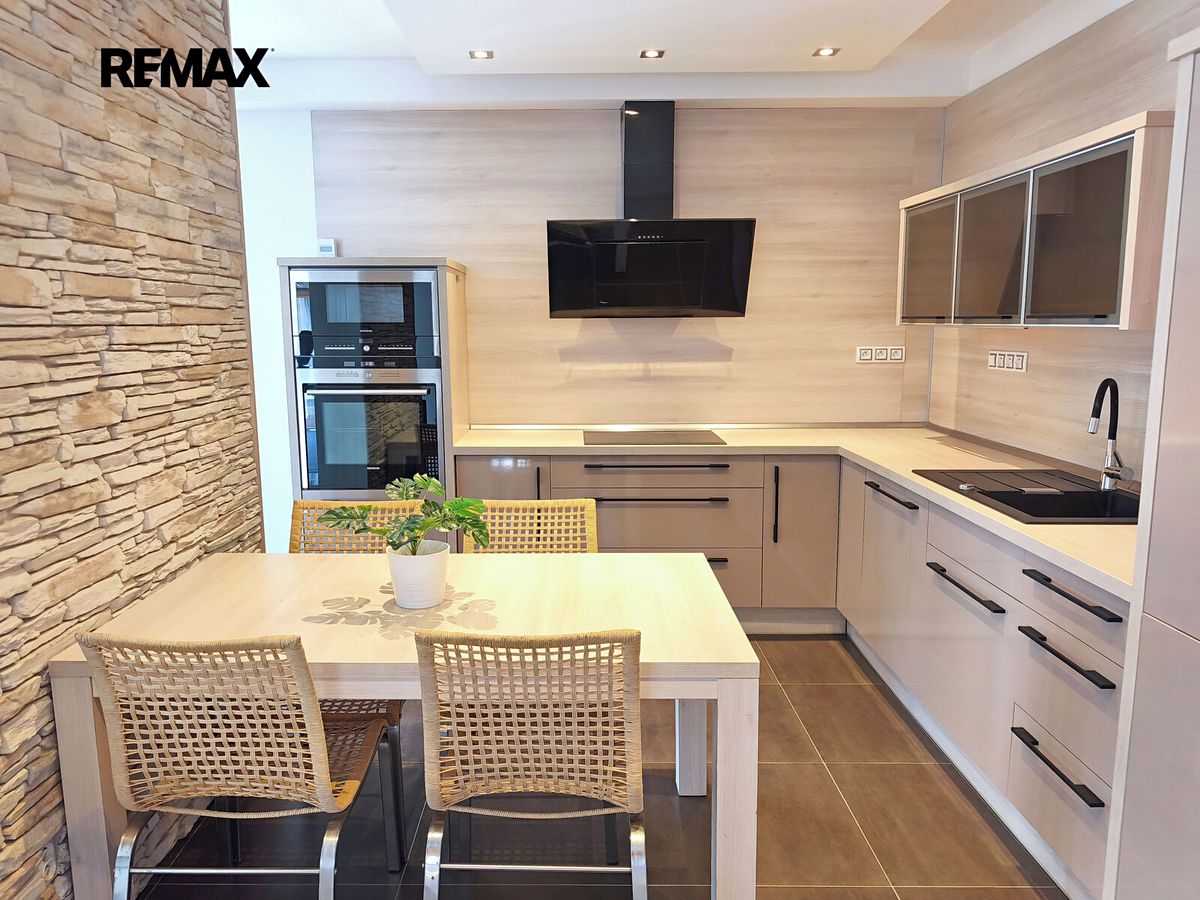 Prodej rodinného domu 129 m², pozemek 591 m²